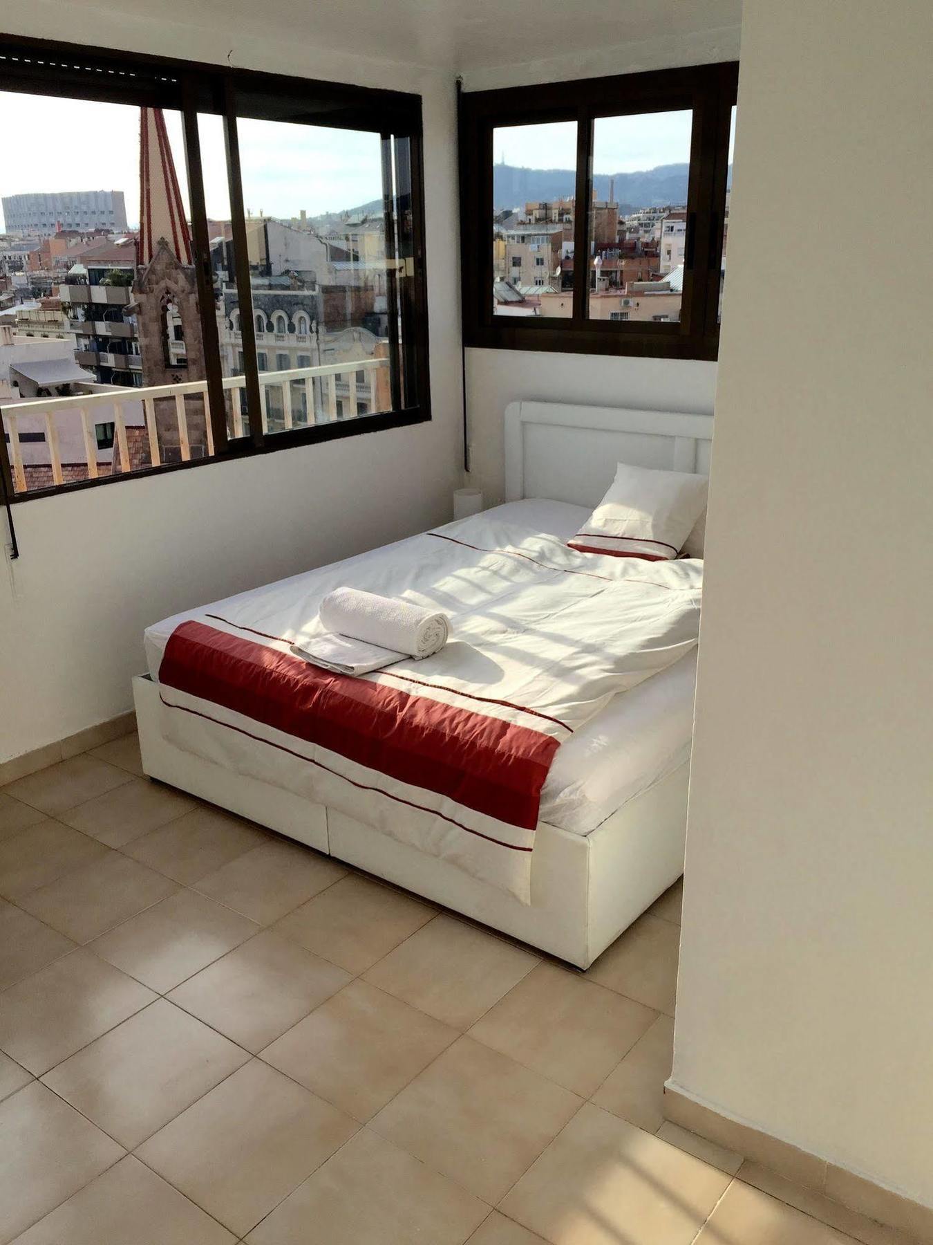 The Sky Dome Appartement Barcelona Buitenkant foto